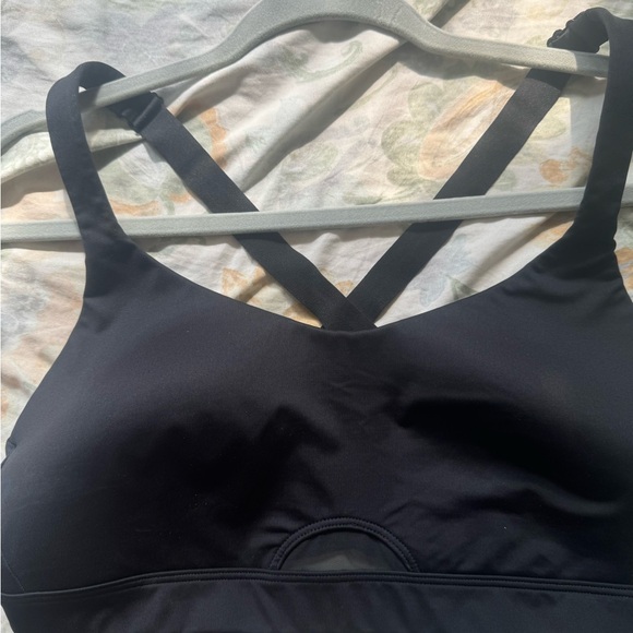 NWOT Victoria Secret sports bra - Picture 7 of 7
